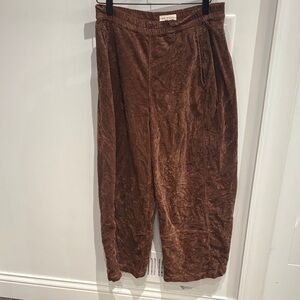 Brown Corduroy Barrel Pants